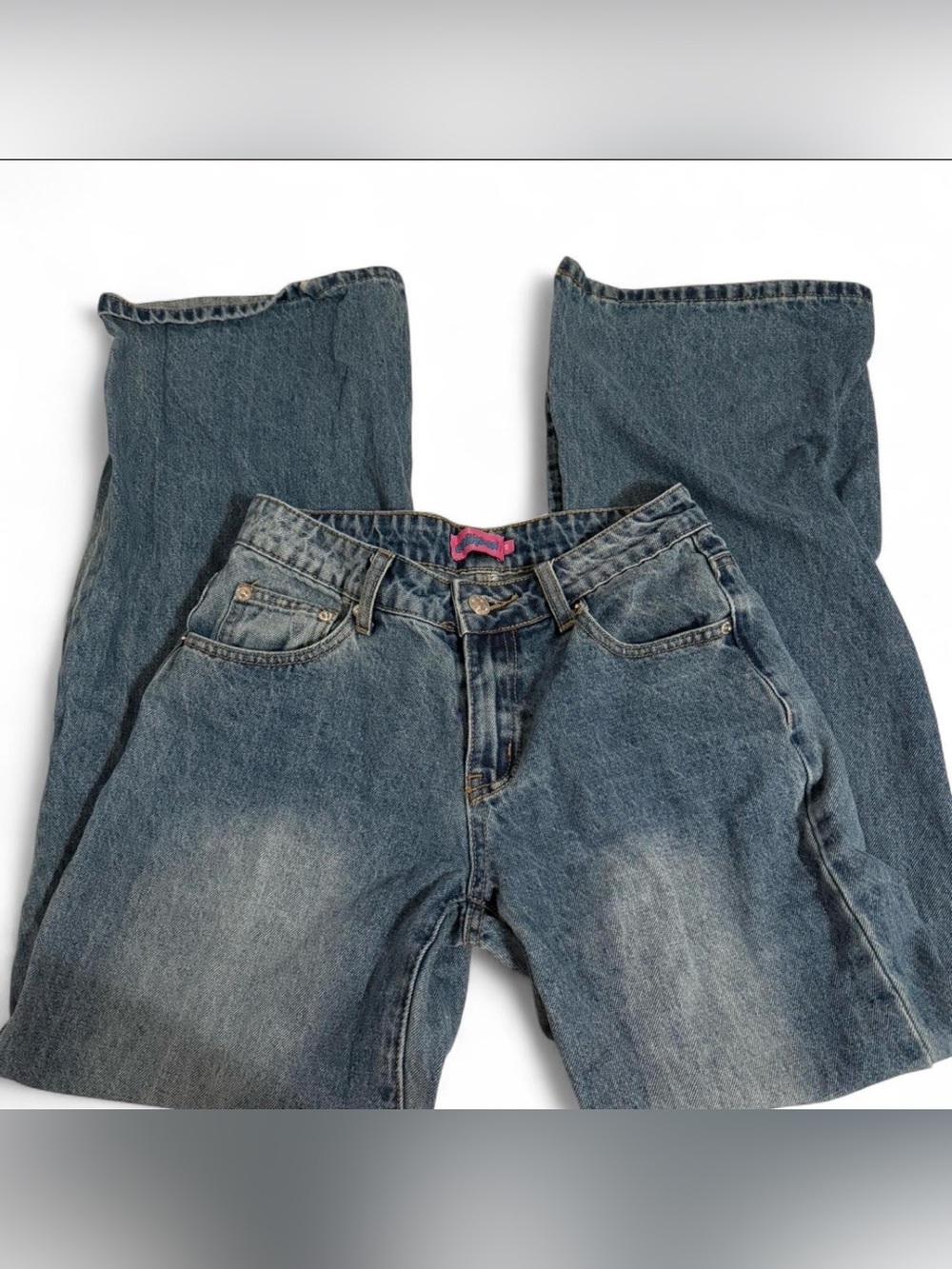 Edikted Magda low rise acid wash jeans